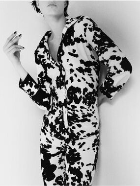 Zara Fitted Animal Print Button Up